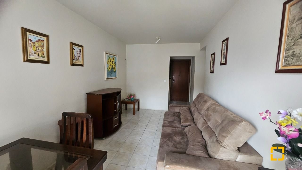 Apartamento com 63m², 2 quartos, 1 garagem, no bairro Kobrasol em São José