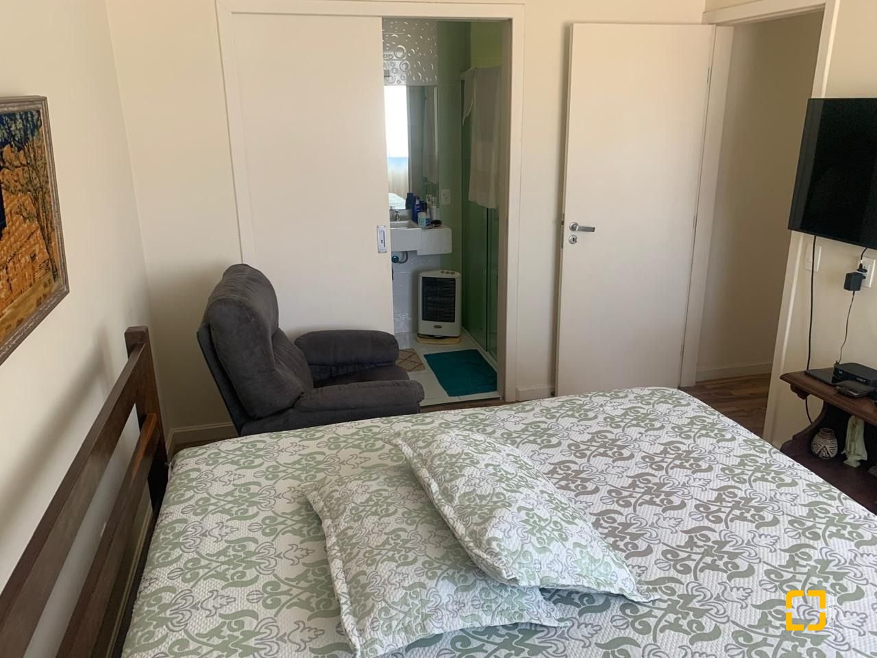 Cobertura com 133m², 5 quartos (sendo 1 suíte), 1 garagem, no bairro Estreito em Florianópolis