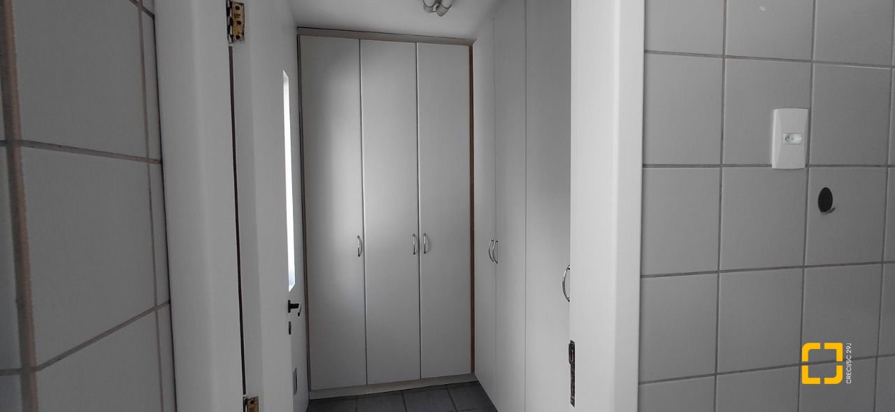 Apartamento com 140m², 4 quartos (sendo 1 suíte), 1 garagem, no bairro Agronômica em Florianópolis