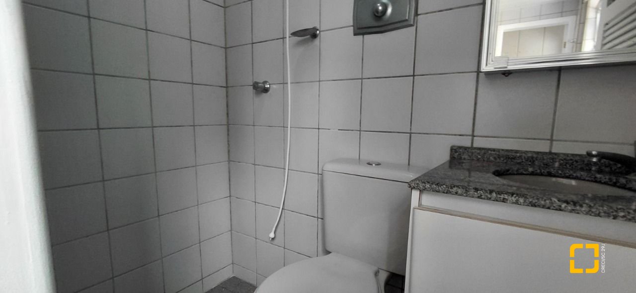 Apartamento com 140m², 4 quartos (sendo 1 suíte), 1 garagem, no bairro Agronômica em Florianópolis