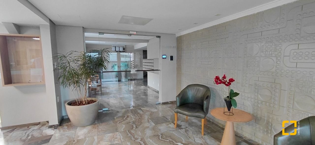 Apartamento com 140m², 4 quartos (sendo 1 suíte), 1 garagem, no bairro Agronômica em Florianópolis