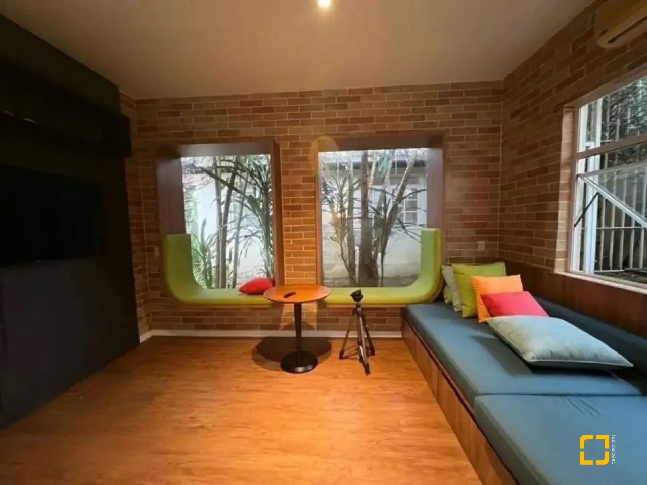 Casa com 221m², no bairro Santa Mônica em Florianópolis