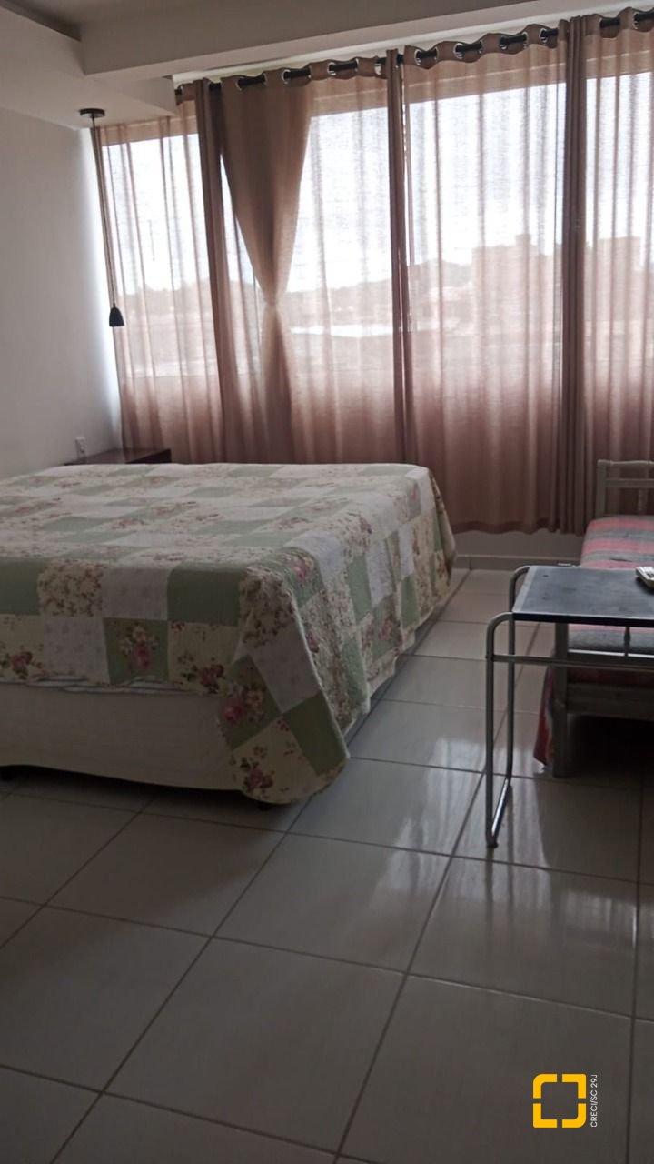 Casa com 107m², 4 quartos (sendo 1 suíte), 2 garagens, no bairro Ingleses em Florianópolis