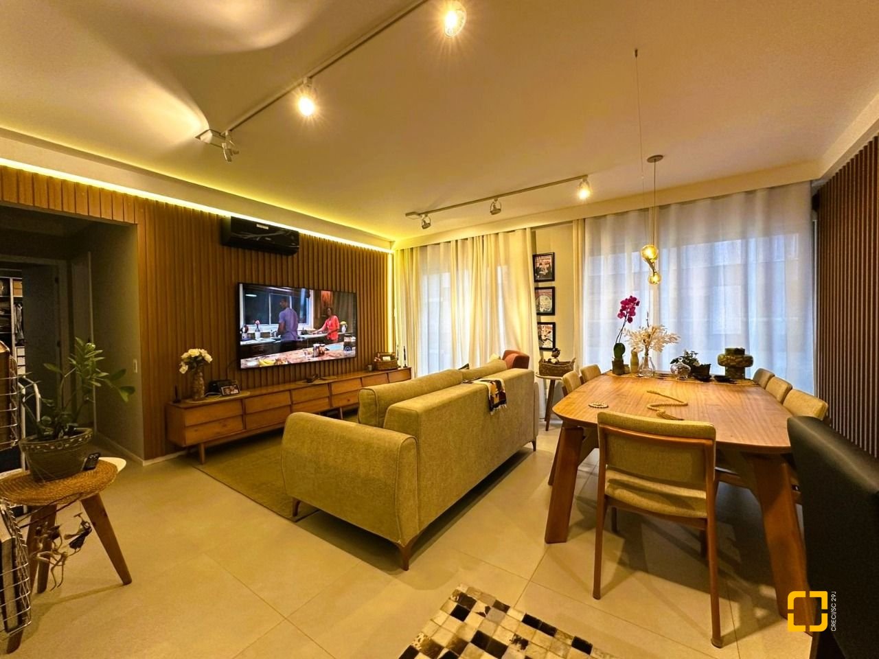 Apartamento com 87m², 4 quartos (sendo 2 suítes), 1 garagem, no bairro Jardim Atlântico em Florianópolis