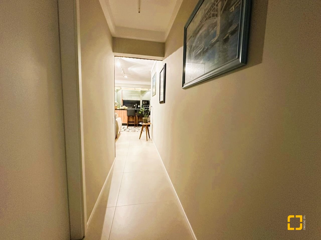 Apartamento com 87m², 4 quartos (sendo 2 suítes), 1 garagem, no bairro Jardim Atlântico em Florianópolis