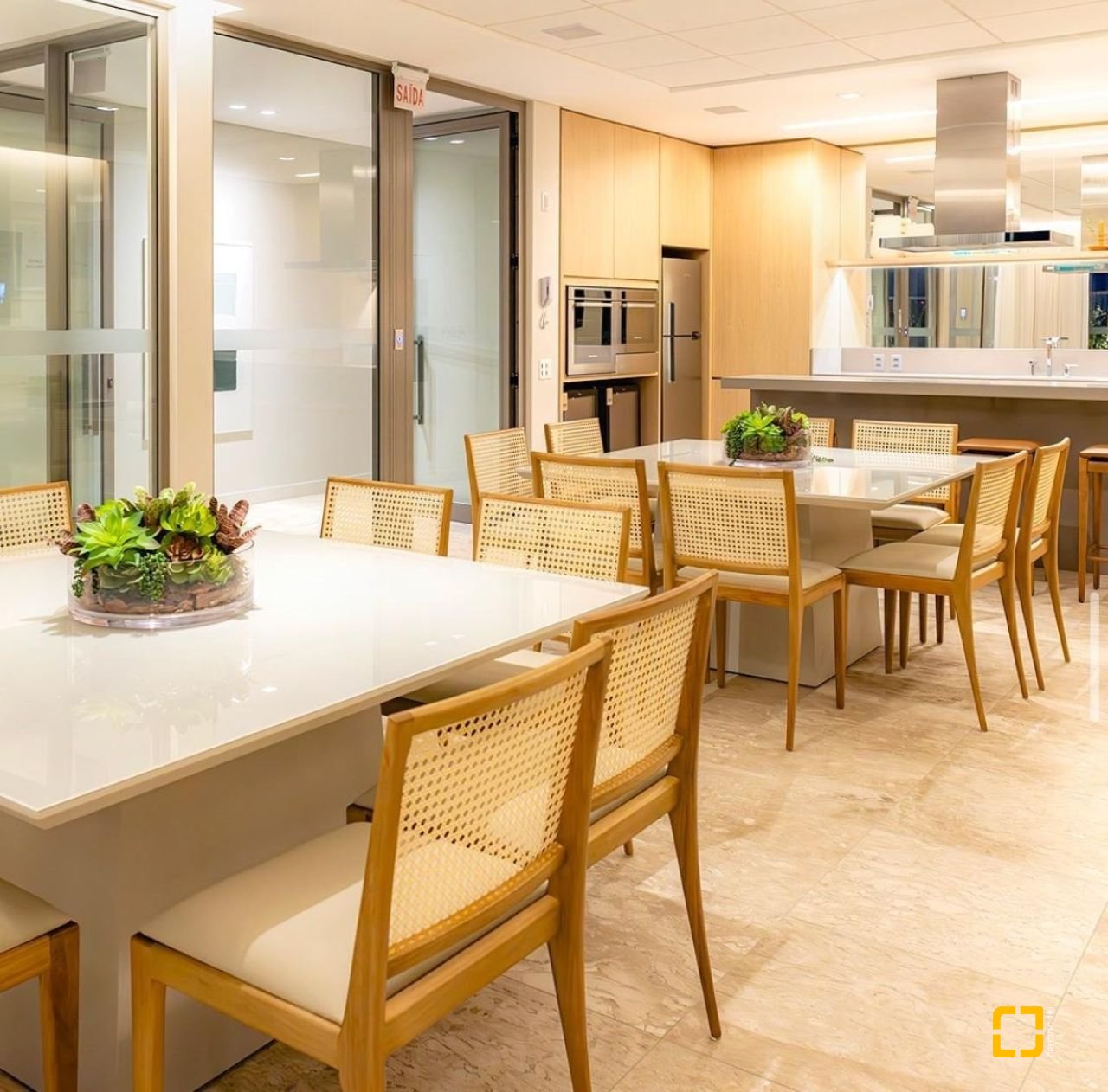 Apartamento com 87m², 4 quartos (sendo 2 suítes), 1 garagem, no bairro Jardim Atlântico em Florianópolis