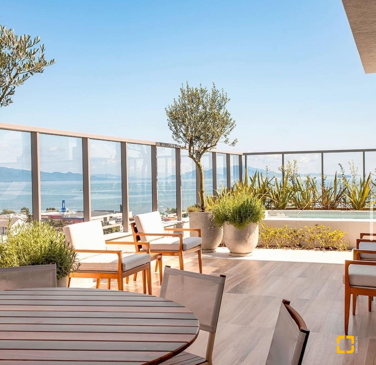Apartamento com 87m², 4 quartos (sendo 2 suítes), 1 garagem, no bairro Jardim Atlântico em Florianópolis