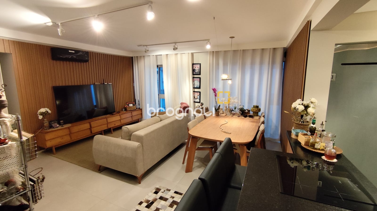 Apartamento com 87m², 2 quartos (sendo 2 suítes), 1 garagem, no bairro Jardim Atlântico em Florianópolis