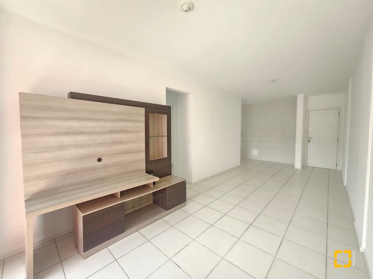 Apartamento com 79m², 3 quartos (sendo 1 suíte), 1 garagem, no bairro Nossa Senhora do Rosário em São José