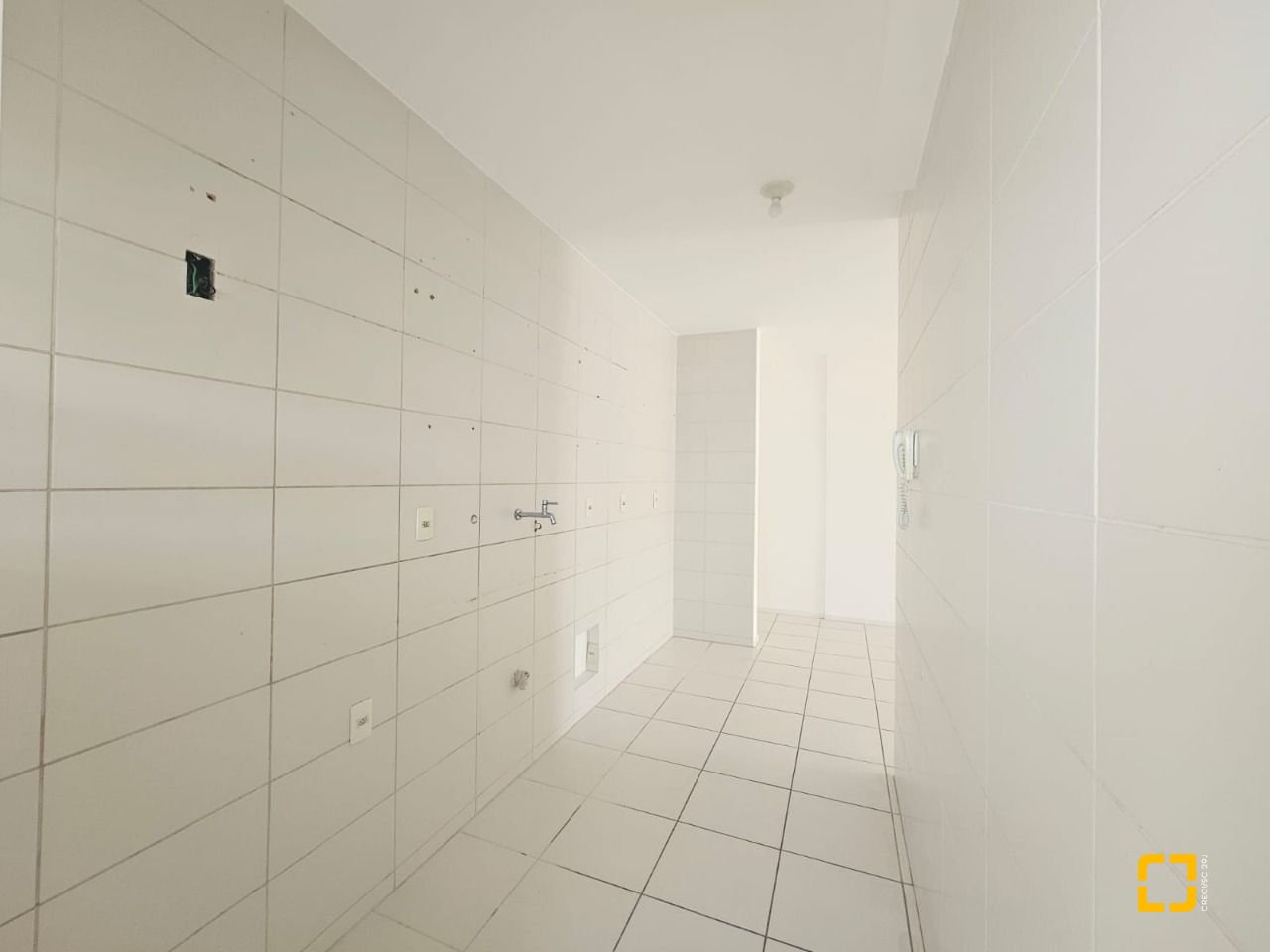 Apartamento com 79m², 3 quartos (sendo 1 suíte), 1 garagem, no bairro Nossa Senhora do Rosário em São José