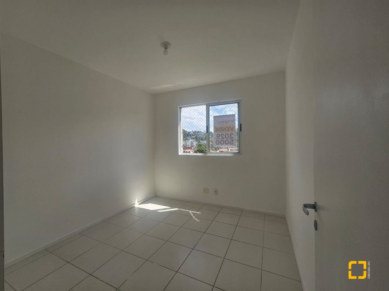Apartamento com 79m², 3 quartos (sendo 1 suíte), 1 garagem, no bairro Nossa Senhora do Rosário em São José