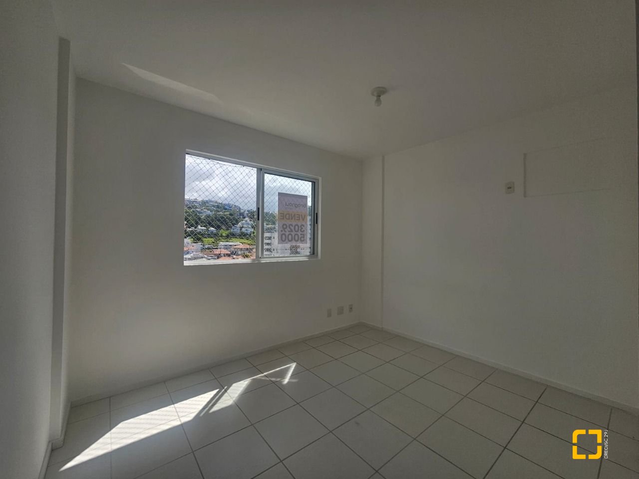 Apartamento com 79m², 3 quartos (sendo 1 suíte), 1 garagem, no bairro Nossa Senhora do Rosário em São José