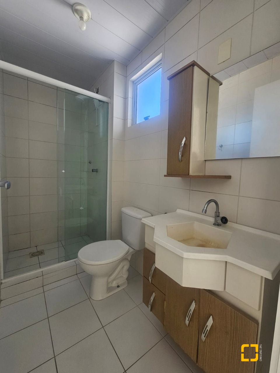 Apartamento com 79m², 3 quartos (sendo 1 suíte), 1 garagem, no bairro Nossa Senhora do Rosário em São José
