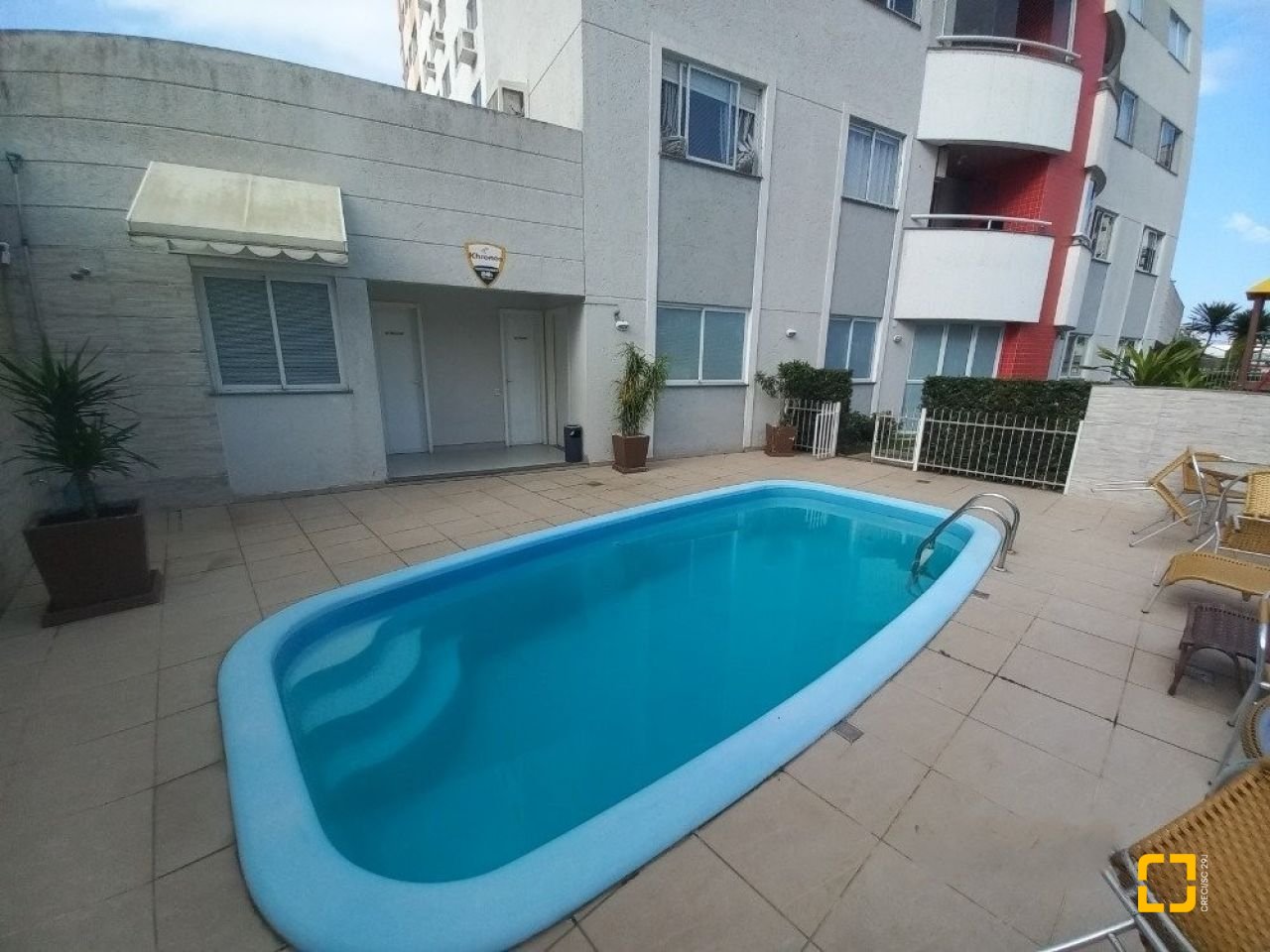 Apartamento com 79m², 3 quartos (sendo 1 suíte), 1 garagem, no bairro Nossa Senhora do Rosário em São José