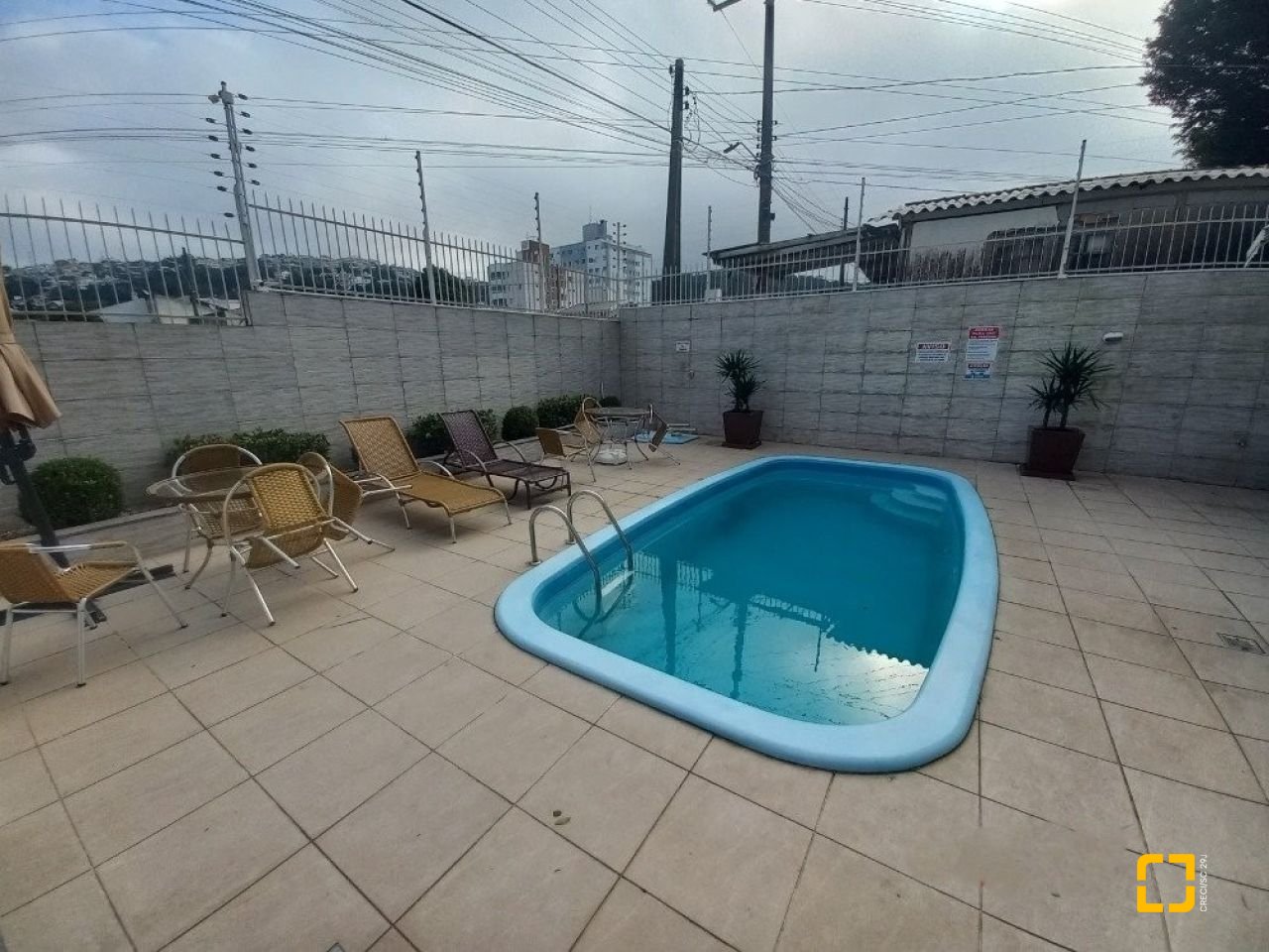 Apartamento com 79m², 3 quartos (sendo 1 suíte), 1 garagem, no bairro Nossa Senhora do Rosário em São José