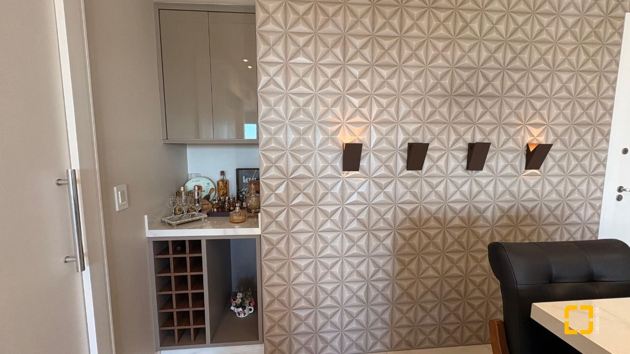 Apartamento com 85m², 3 quartos (sendo 1 suíte), 2 garagens, no bairro Pagani em Palhoça