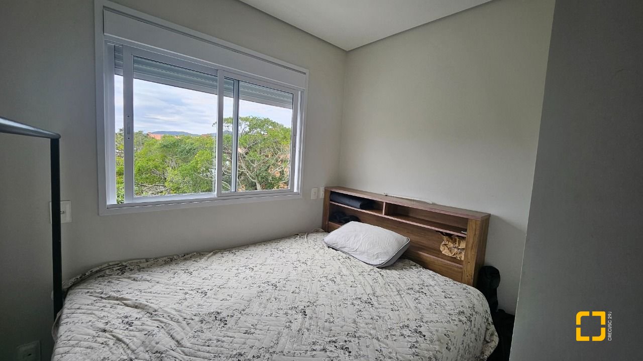 Apartamento com 82m², 4 quartos (sendo 1 suíte), 1 garagem, no bairro Canasvieiras em Florianópolis