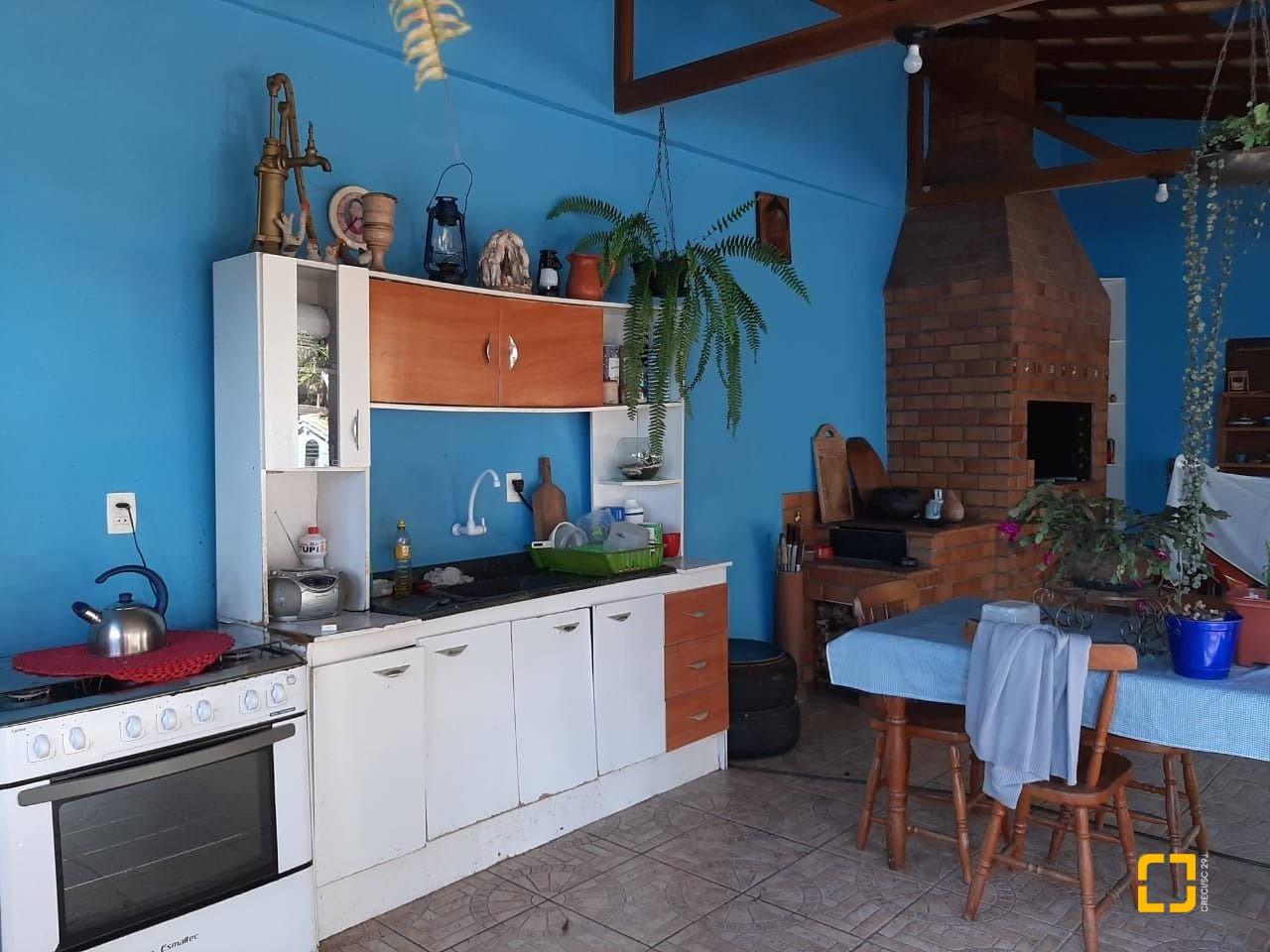 Sítio com 100m², 3 quartos (sendo 1 suíte), 2 garagens, no bairro Vargem Pequena em Florianópolis