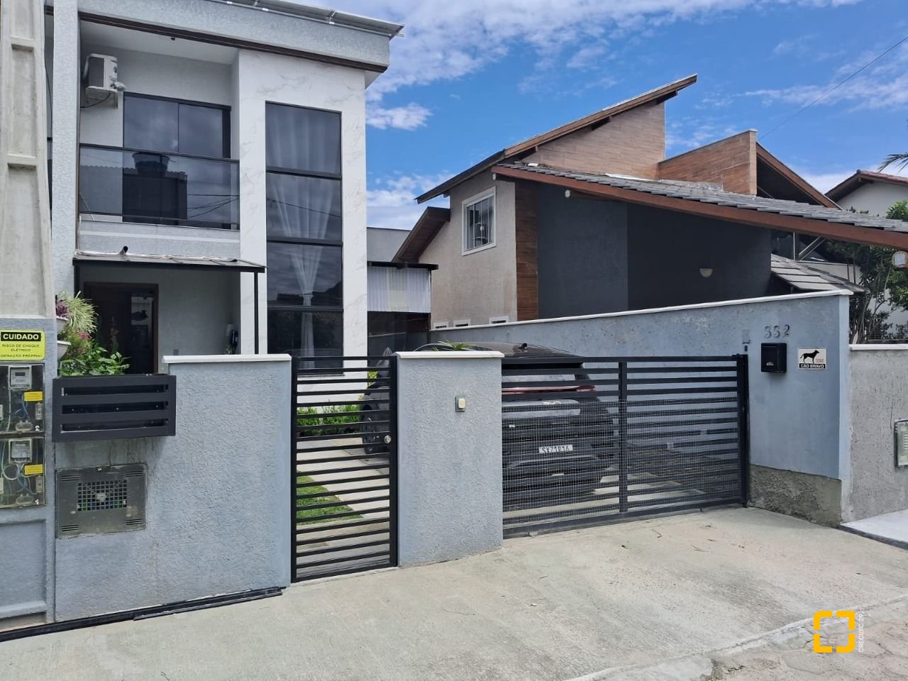 Casa com 88m², 4 quartos (sendo 2 suítes), 1 garagem, no bairro Rio Vermelho em Florianópolis