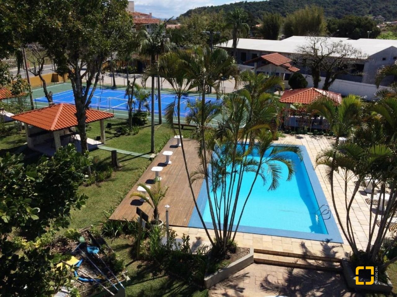Casa com 54m², 1 quarto, 1 garagem, no bairro Cachoeira do Bom Jesus em Florianópolis