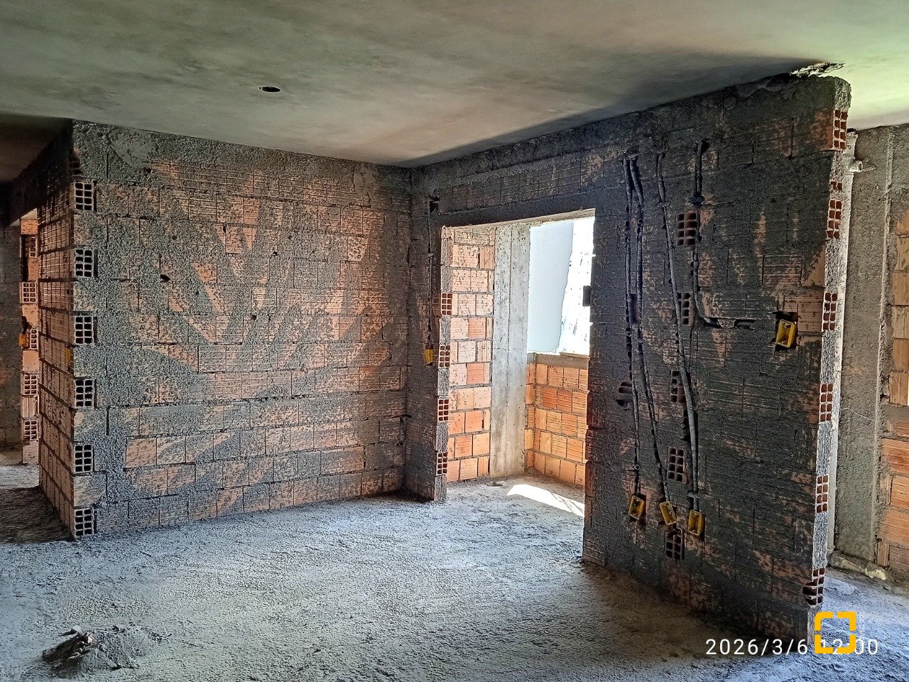 Apartamento com 57m², 2 quartos, 1 garagem, no bairro Serraria em São José