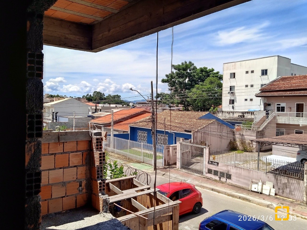 Apartamento com 57m², 2 quartos, 1 garagem, no bairro Serraria em São José