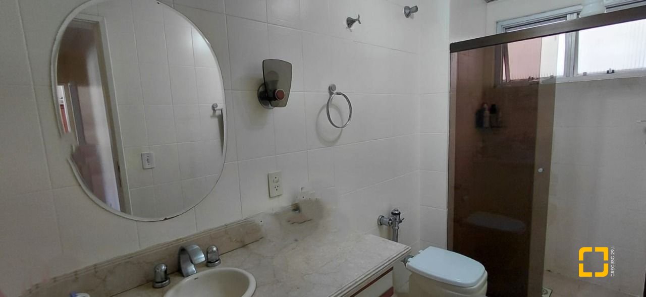 Apartamento com 91m², 2 quartos, no bairro Centro em Florianópolis