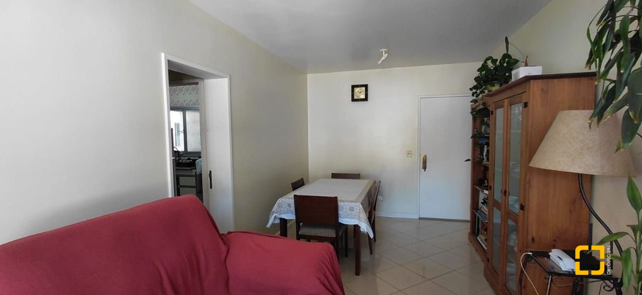 Apartamento com 91m², 2 quartos, no bairro Centro em Florianópolis