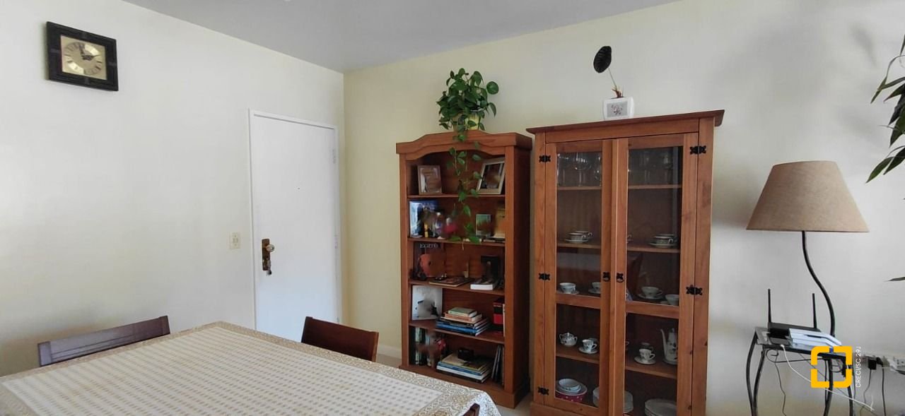 Apartamento com 91m², 2 quartos, no bairro Centro em Florianópolis