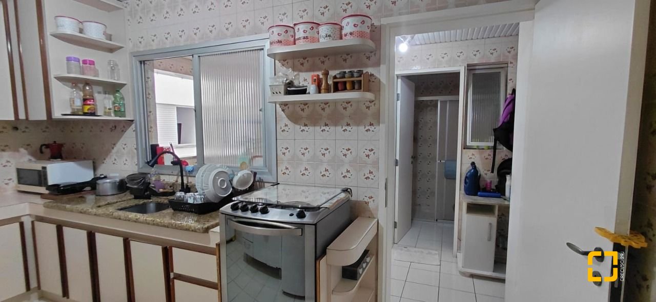 Apartamento com 91m², 2 quartos, no bairro Centro em Florianópolis