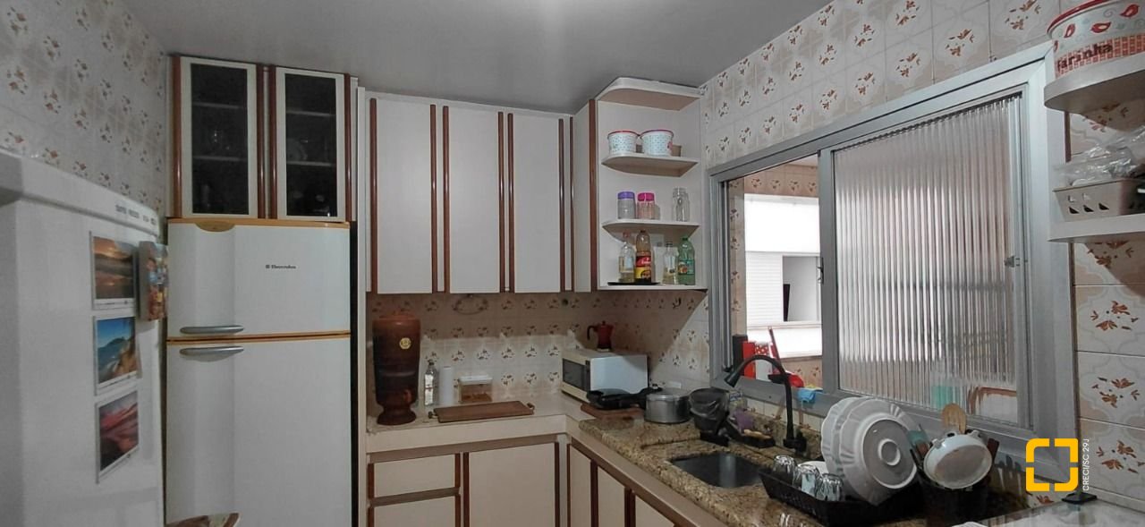 Apartamento com 91m², 2 quartos, no bairro Centro em Florianópolis