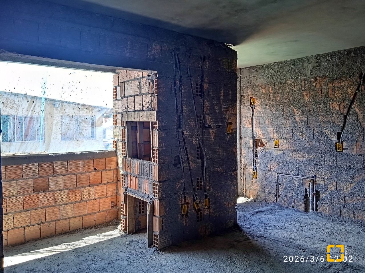 Apartamento com 57m², 2 quartos, 1 garagem, no bairro Serraria em São José