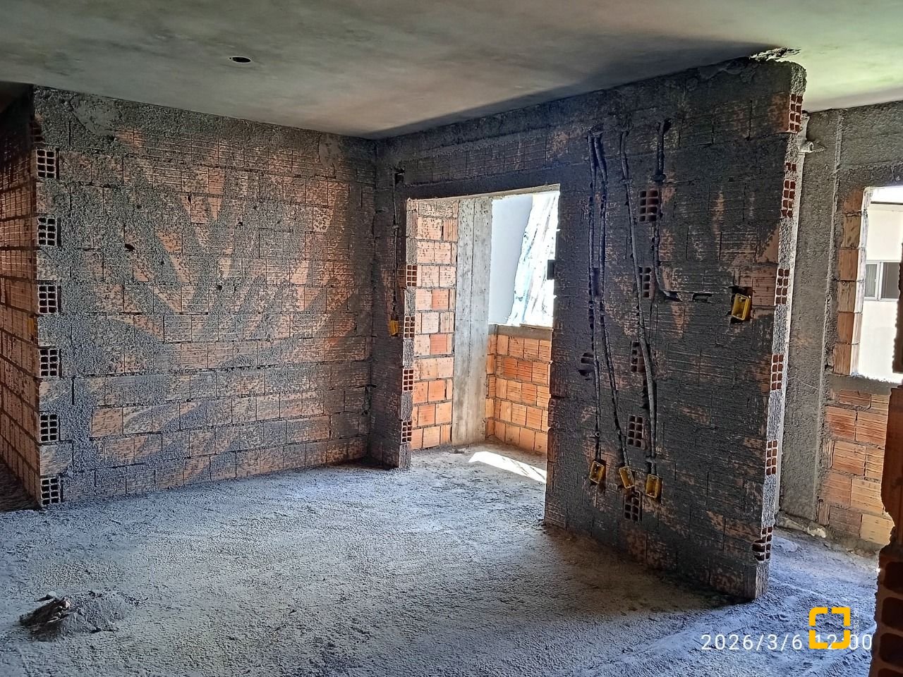 Apartamento com 58m², 2 quartos, 1 garagem, no bairro Serraria em São José