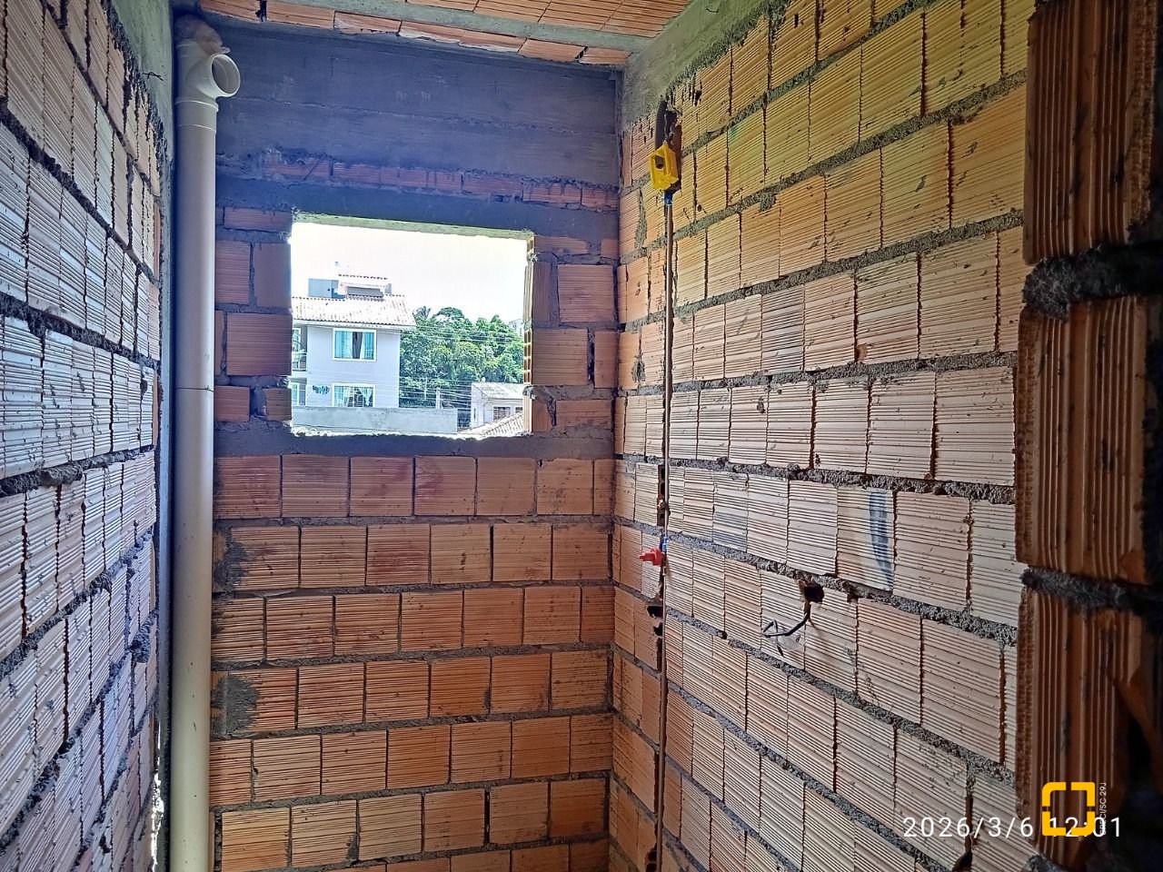 Apartamento com 58m², 2 quartos, 1 garagem, no bairro Serraria em São José