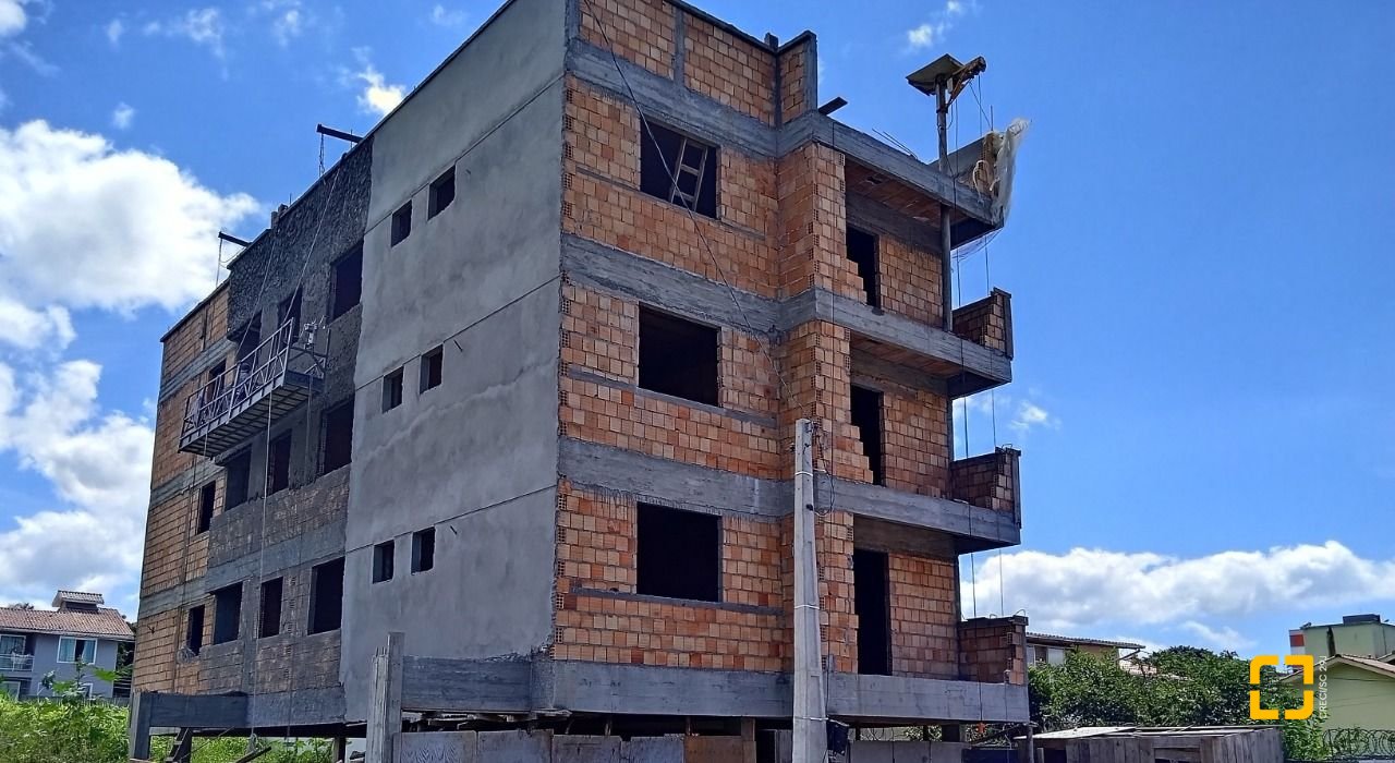 Apartamento com 57m², 2 quartos, 1 garagem, no bairro Serraria em São José