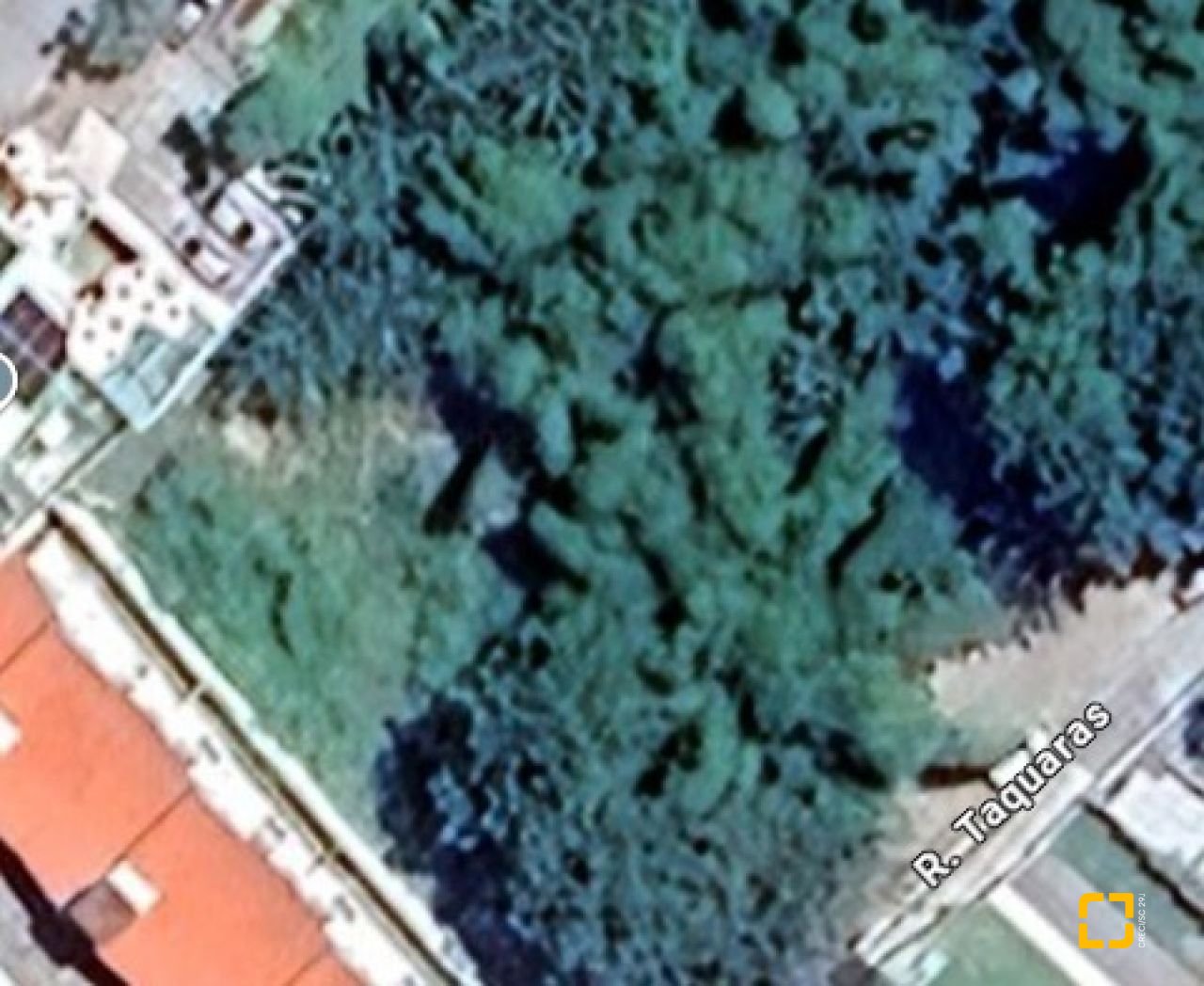 Terreno com 693m², no bairro Carvoeira em Florianópolis