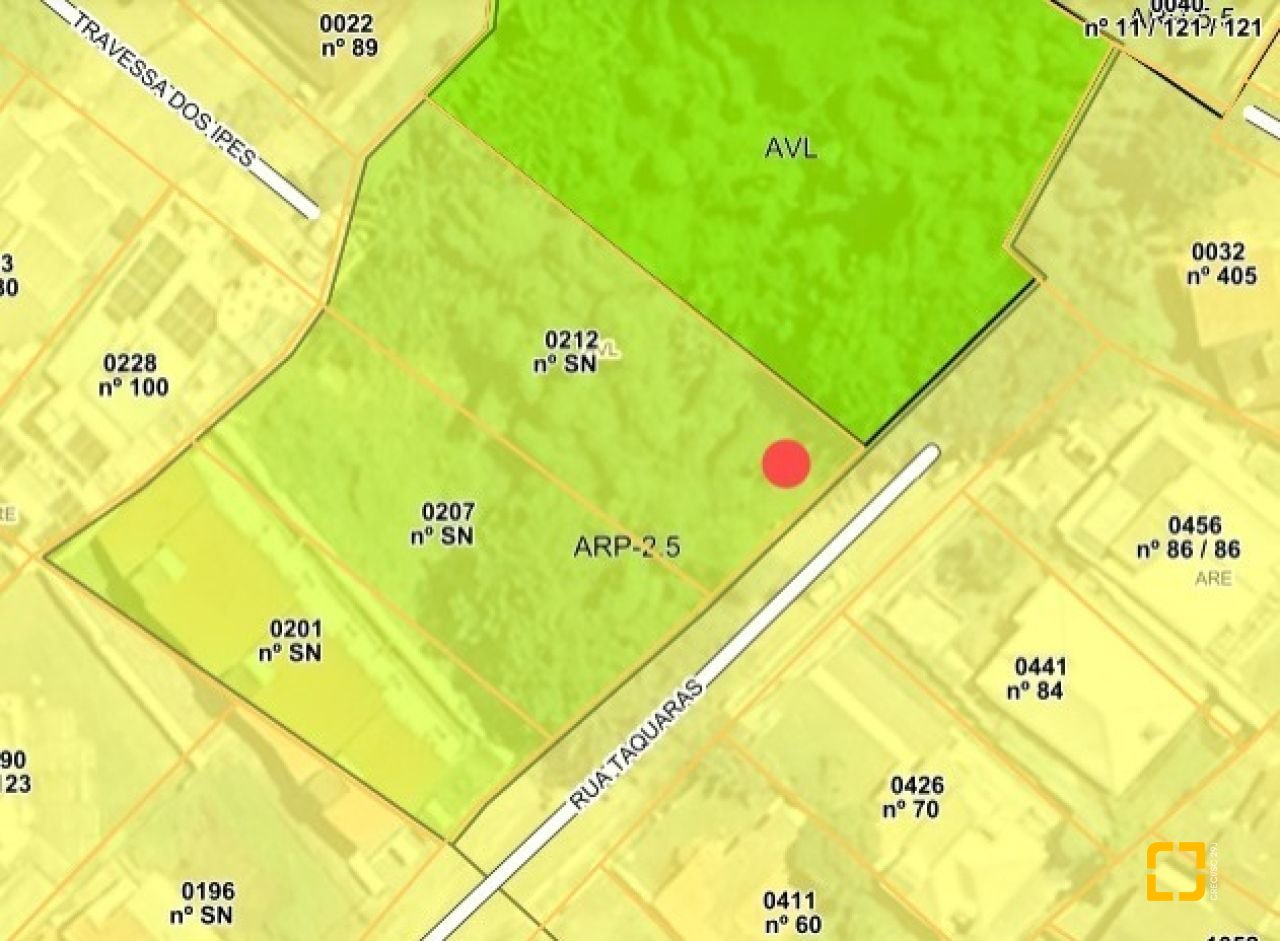 Terreno com 693m², no bairro Carvoeira em Florianópolis