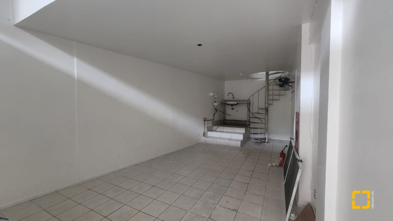 Loja com 90m², no bairro Trindade em Florianópolis