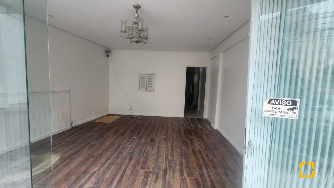 Loja com 90m², no bairro Trindade em Florianópolis