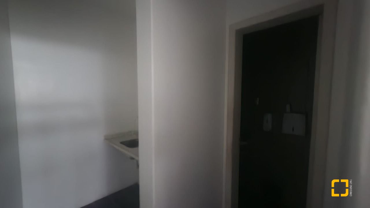 Loja com 90m², no bairro Trindade em Florianópolis