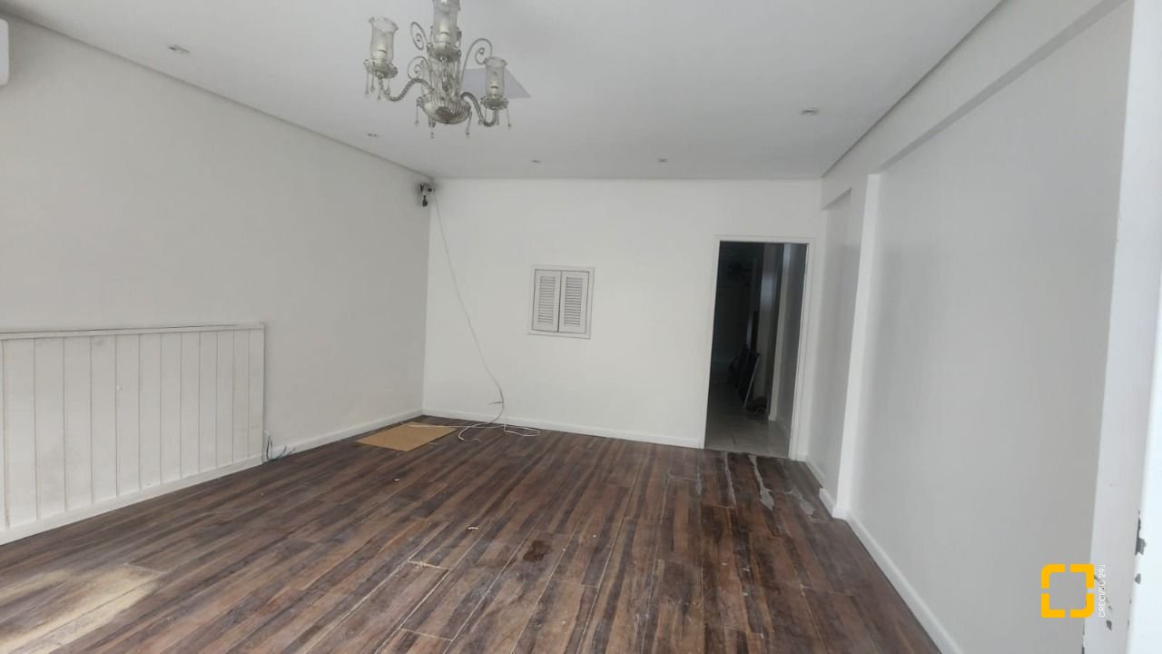 Loja com 90m², no bairro Trindade em Florianópolis
