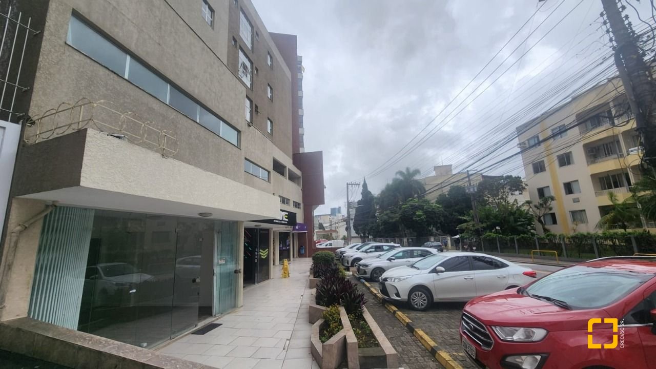 Loja com 90m², no bairro Trindade em Florianópolis