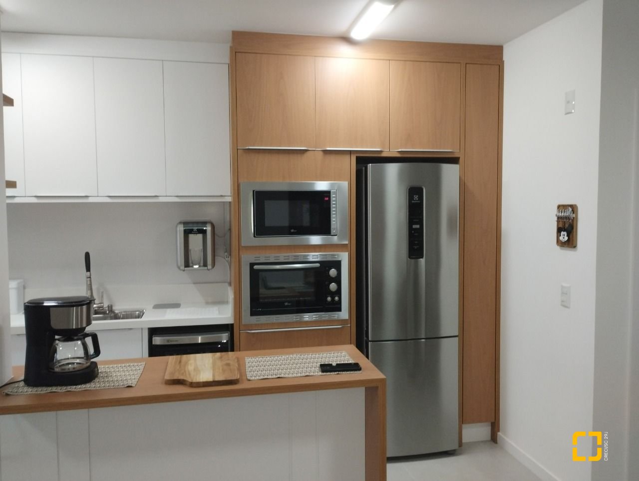 Apartamento com 72m², 3 quartos (sendo 1 suíte), 1 garagem, no bairro Pedra Branca em Palhoça