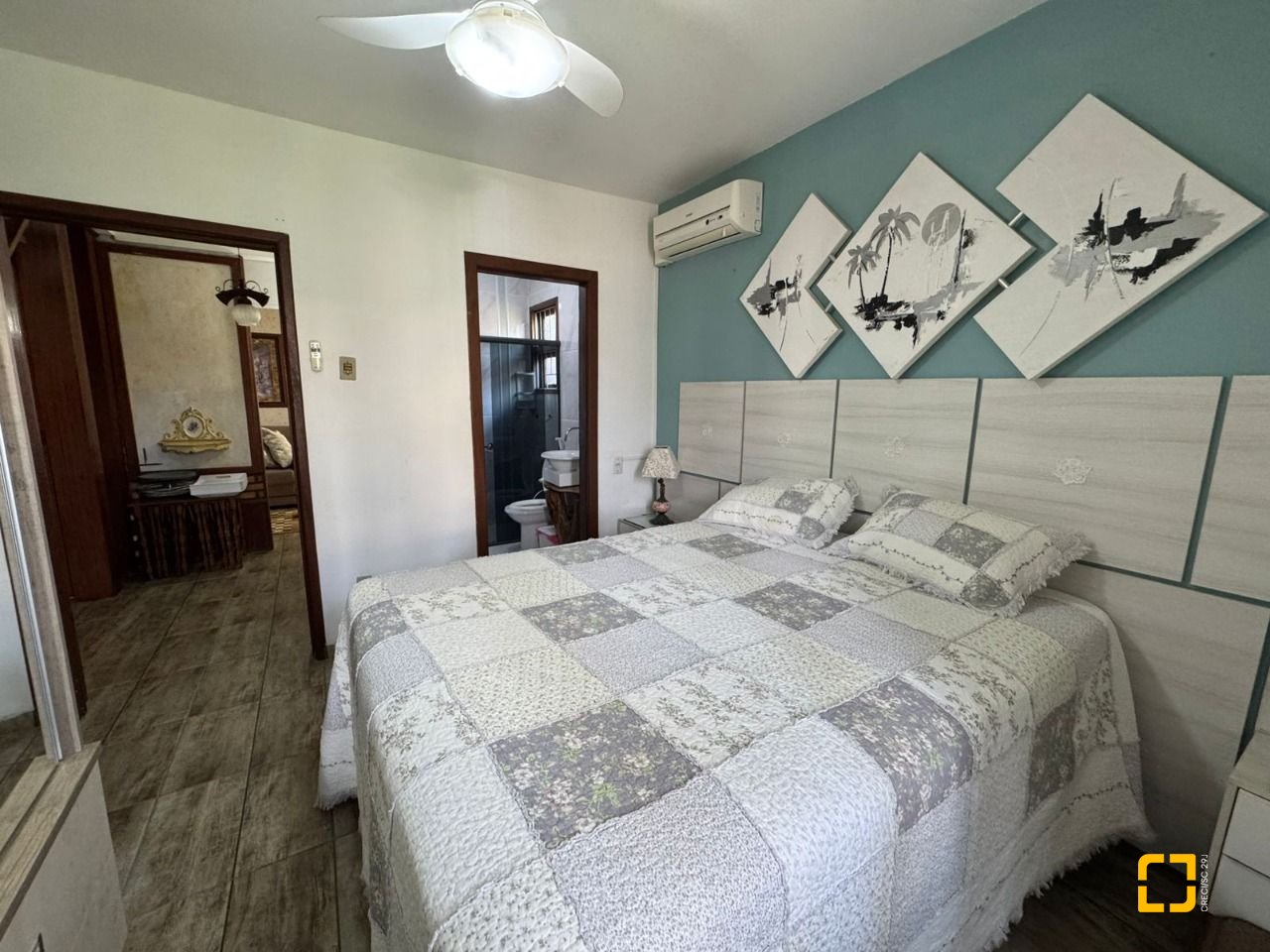 Casa com 280m², 8 quartos (sendo 4 suítes), 3 garagens, no bairro Jurerê em Florianópolis