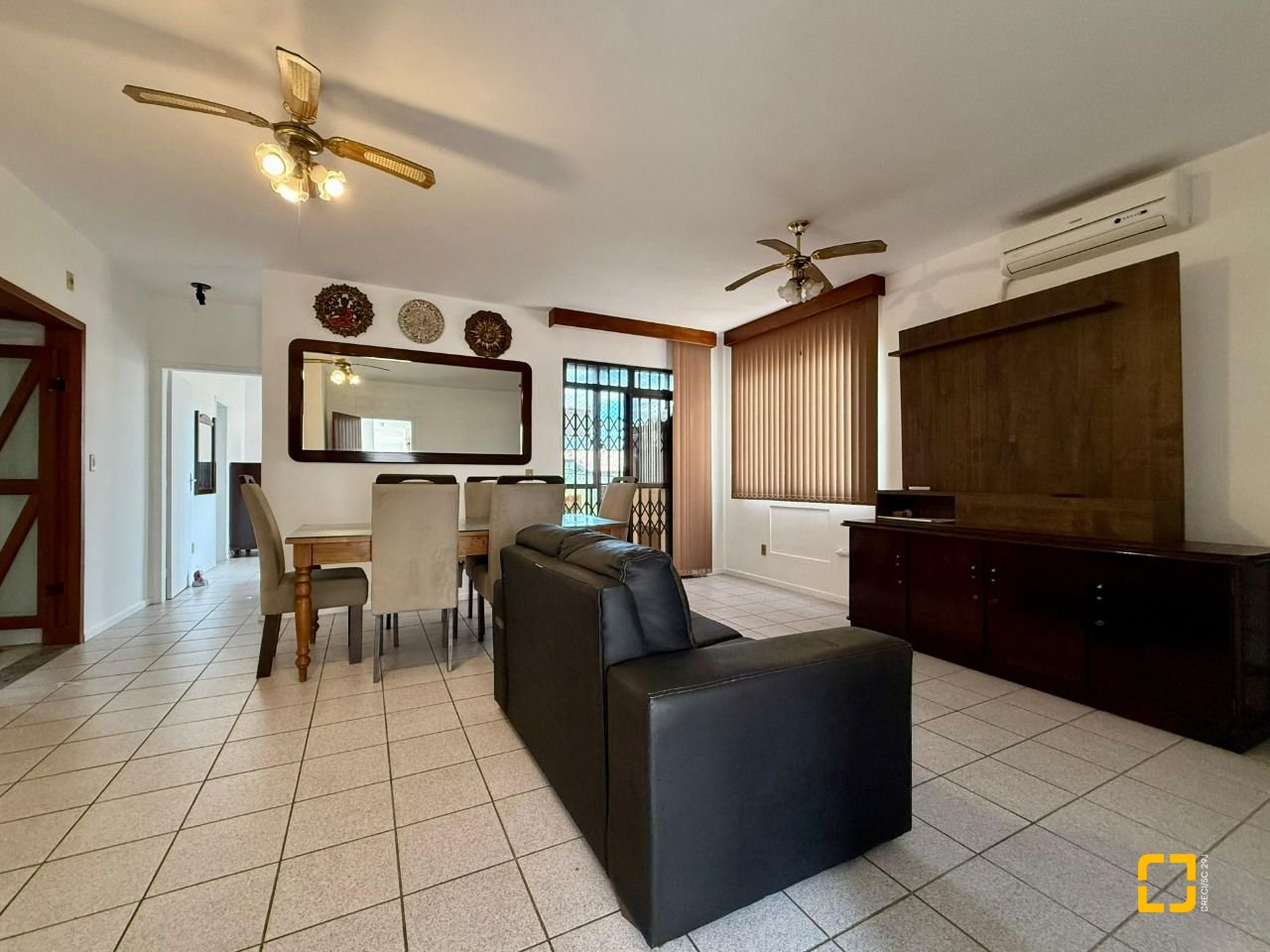 Apartamento com 125m², 4 quartos (sendo 1 suíte), 1 garagem, no bairro Ingleses em Florianópolis
