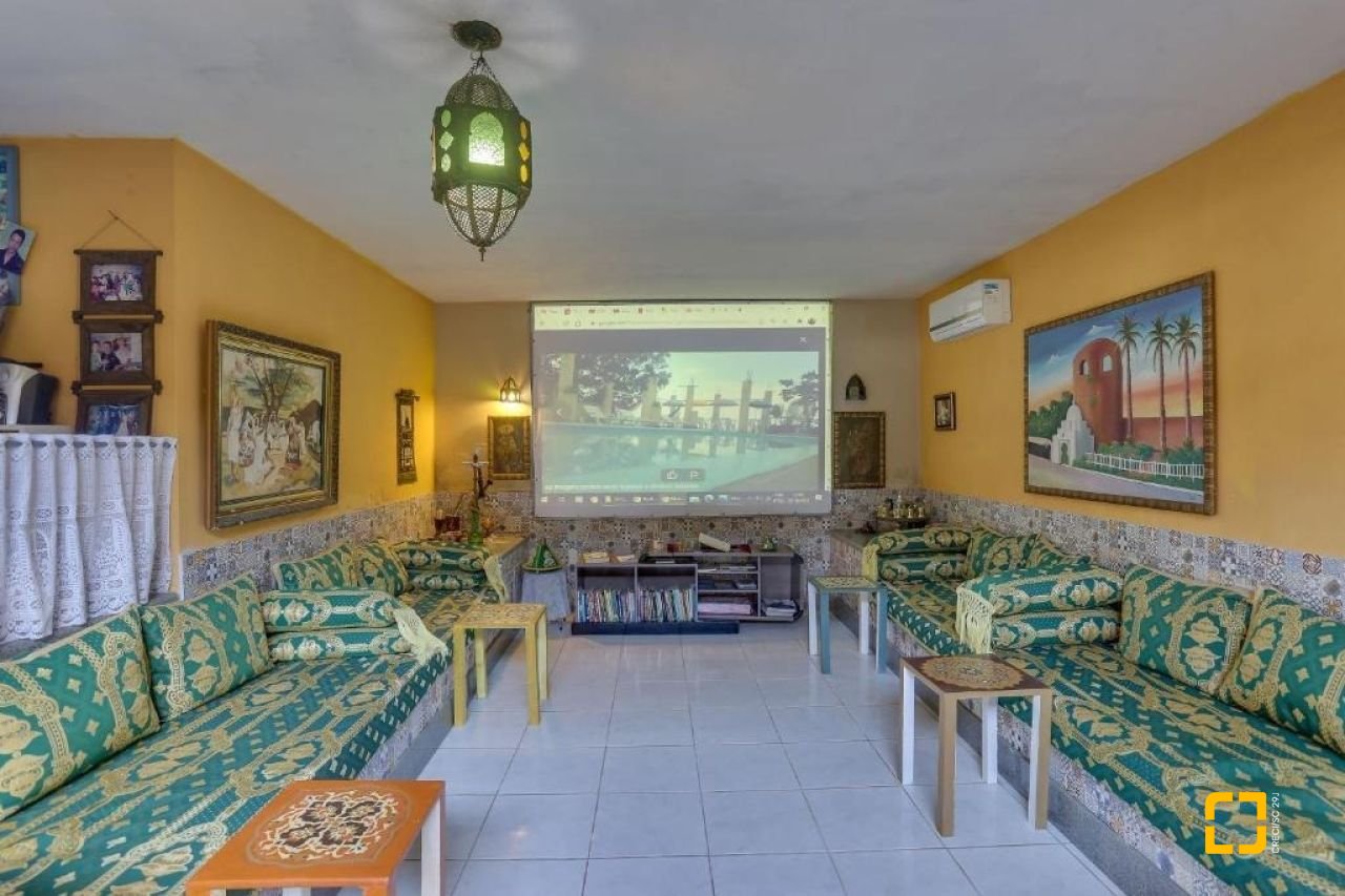 Casa com 1000m², 4 quartos (sendo 4 suítes), 4 garagens, no bairro São Miguel (Guaporanga) em Biguaçu