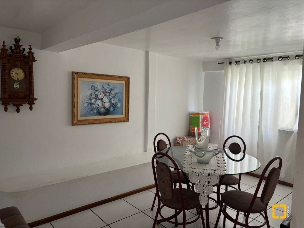 Casa com 177m², 4 quartos, 4 garagens, no bairro Jardim Atlântico em Florianópolis