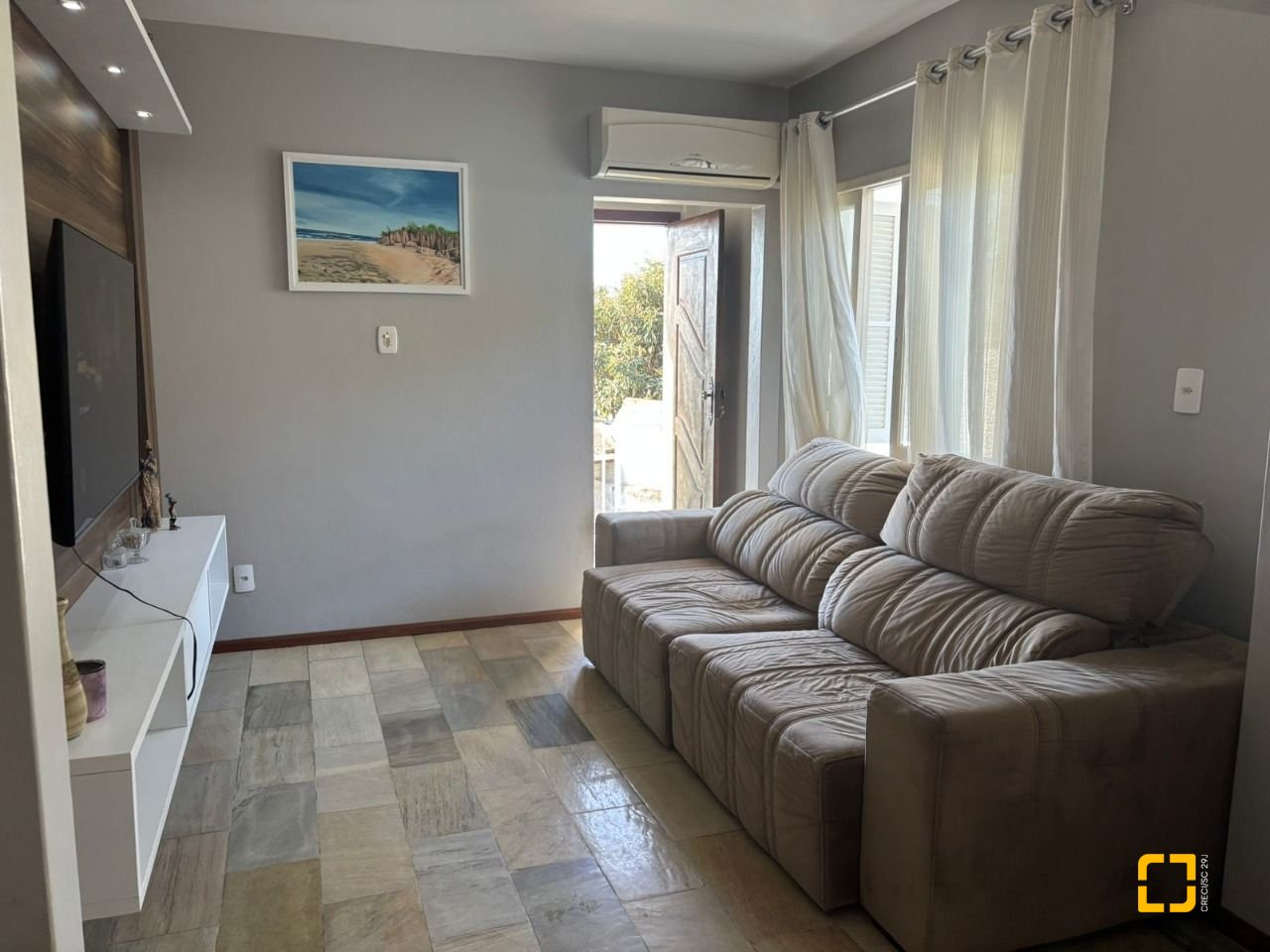 Casa com 177m², 4 quartos, 4 garagens, no bairro Jardim Atlântico em Florianópolis