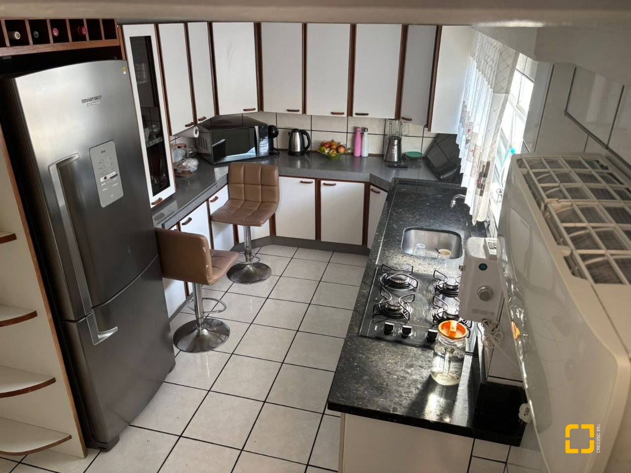 Casa com 177m², 4 quartos, 4 garagens, no bairro Jardim Atlântico em Florianópolis