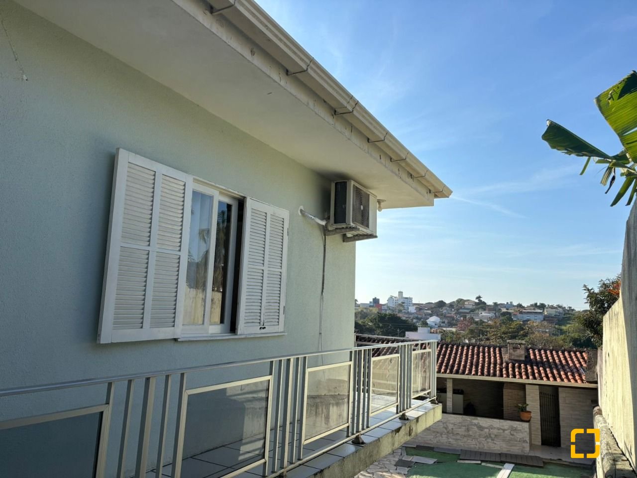 Casa com 177m², 4 quartos, 4 garagens, no bairro Jardim Atlântico em Florianópolis